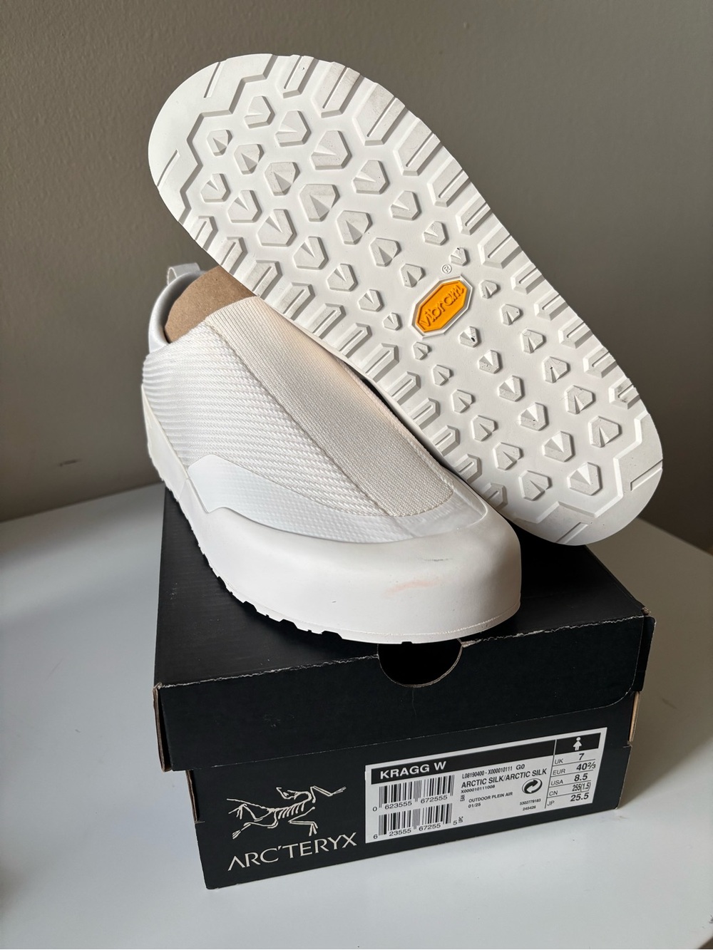 [NEW] Arc'teryx Kragg Climbing White Arctic Women's Shoes - US Women’s 8.5 - Picture 11 of 13